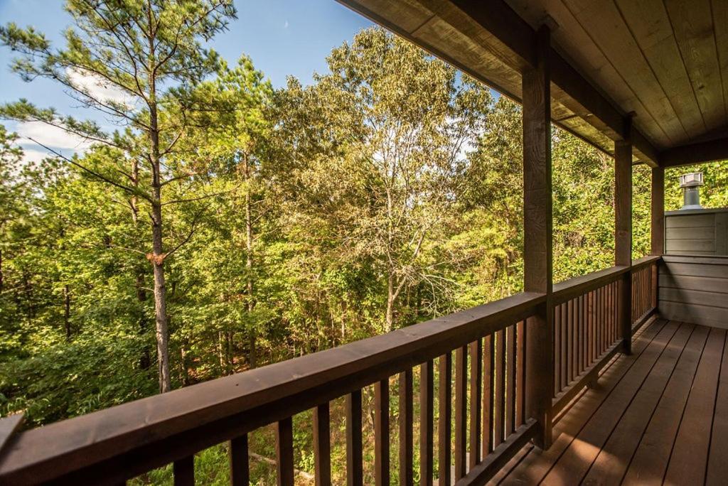 Merlot Mountain - Heated Spa Pool And Hot Tub! Cabin Broken Bow Eksteriør bilde
